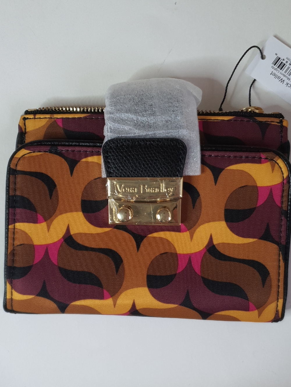 Vera Bradley Pushlock Wallet + Free Gift